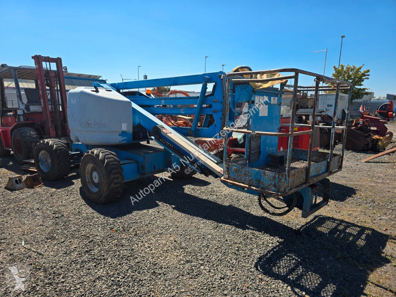 Camion  Genie Z45 / 25 Gelenkarbeitsbühne Bühne