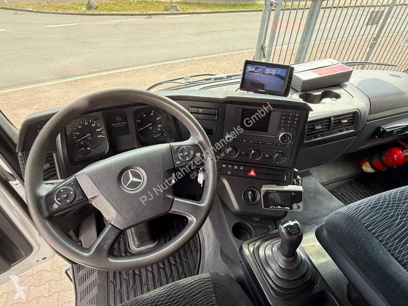 Camion Mercedes 3342 6X6 Palfinger 30002