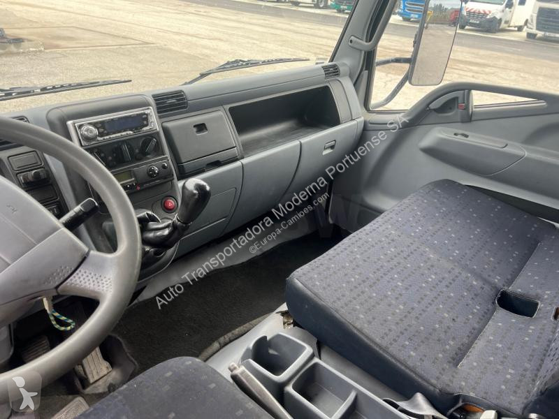 Camión Mitsubishi Fuso 7C15