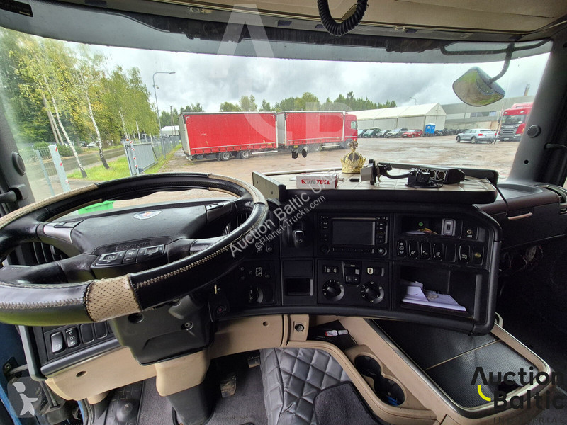 Camion Scania 410