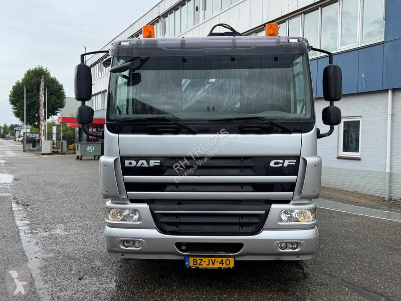Camión DAF 75250 6X2 EURO 5 + HIAB 144D-4 CL