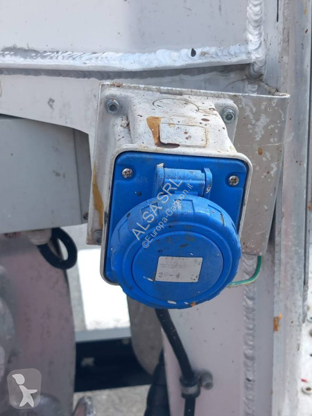 Camión Multitel mx235