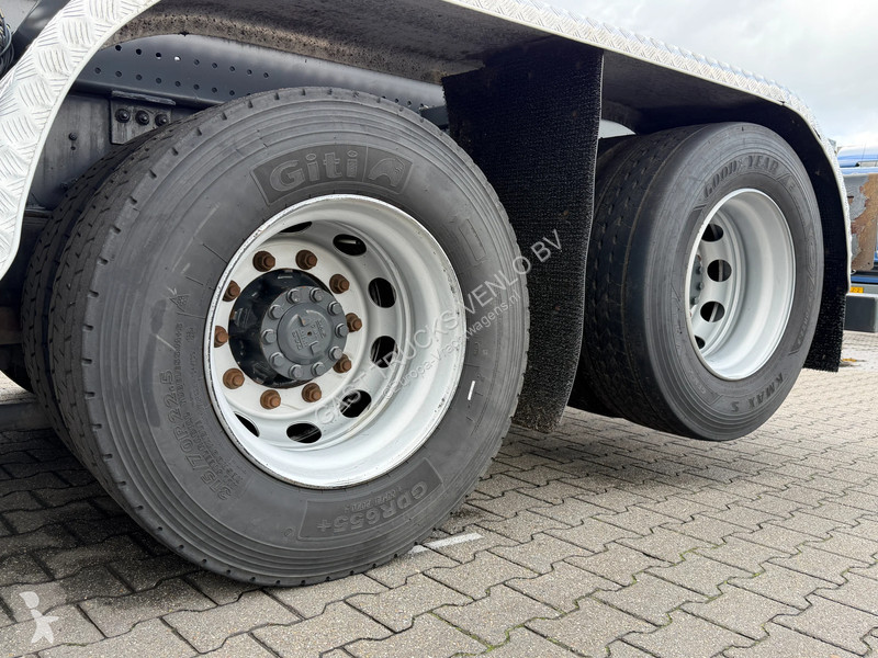 Vrachtwagen DAF 430 6x2 VDL 25T Haakarm *332...