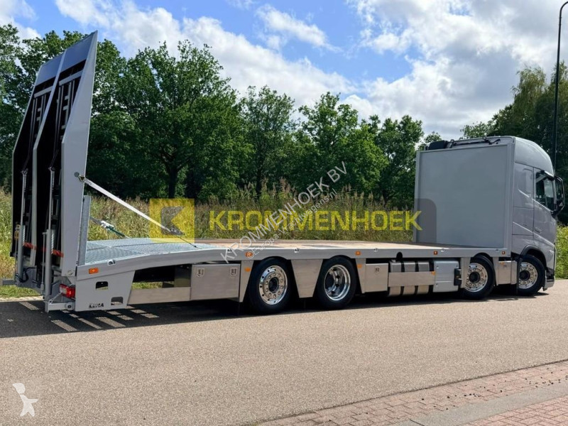 Трал Volvo FH 500 8x2 Machine transporter | New