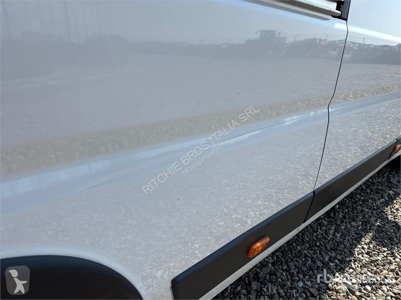 Camión Opel 2.2 103 KW KA L4H2 Van Truck