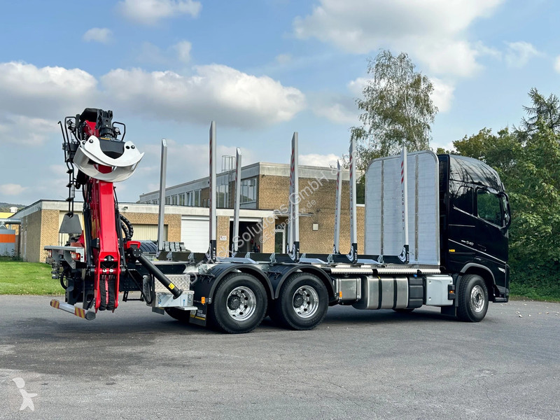 Camion Volvo 13.540 Volvo  540 6x4 P HD TRUCK...