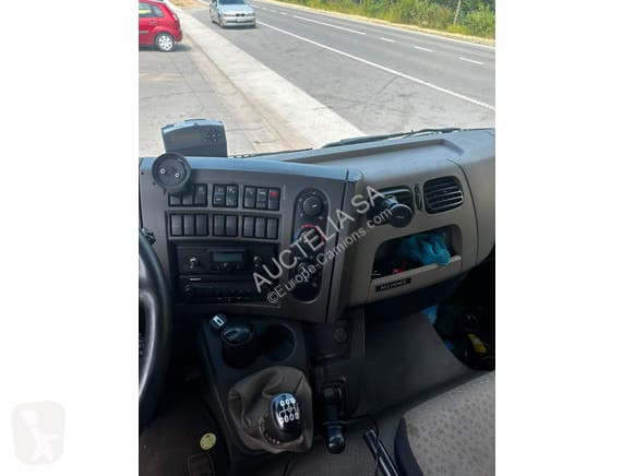 Camión Renault 220 DXI