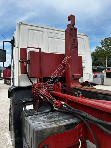Camión Iveco MT 190 E 30
