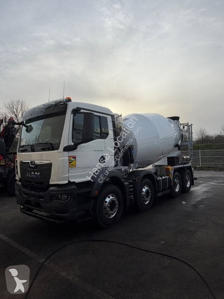 MAN 32.440 concrete