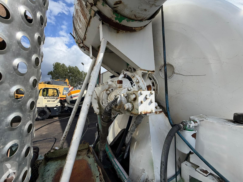 Бетон Mercedes SK Concrete Mixer V6 Full Steel...