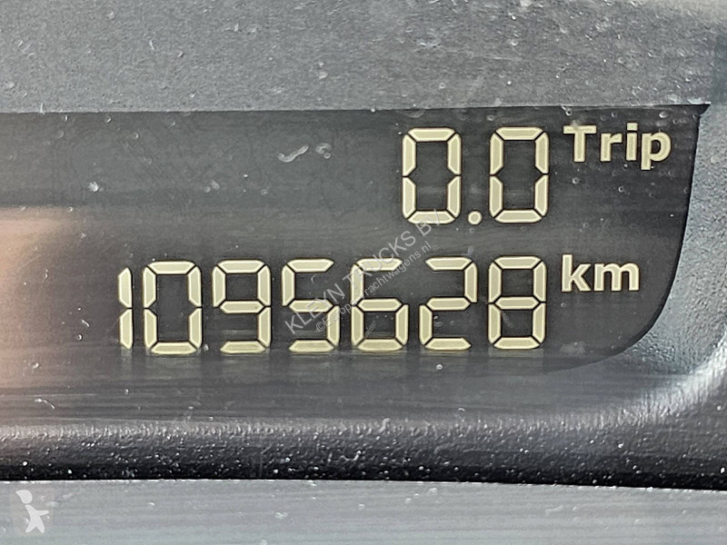 Вантажівка DAF 480 FAR