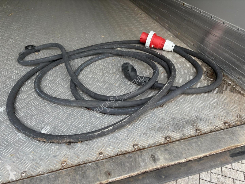 Camión DAF ELEKTRISCH + 32,912 km + 6x2 +...