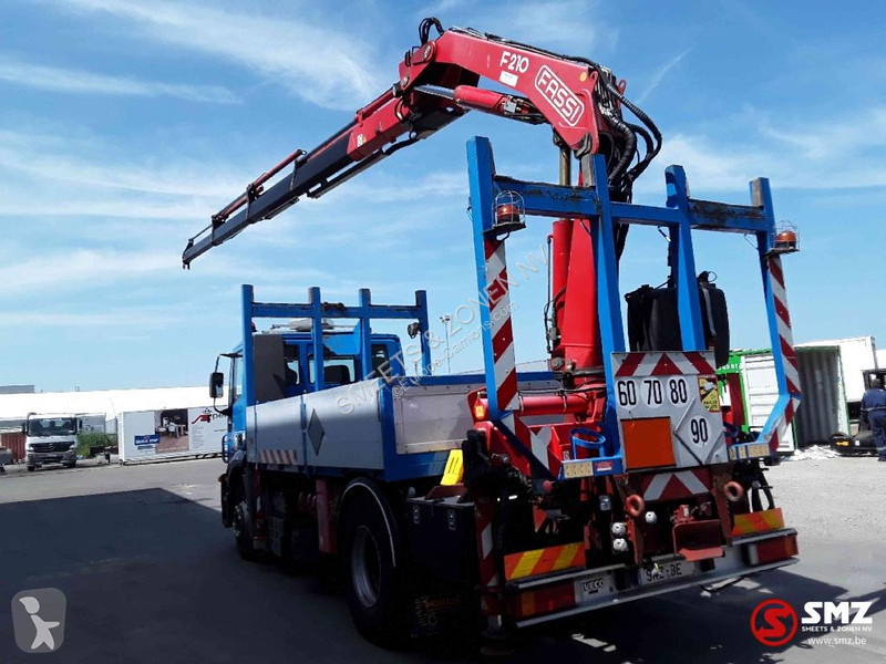 Camión Iveco 270 fassi f 210a /4 remote