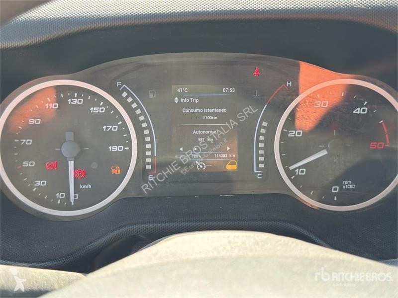 Furgoneta Iveco