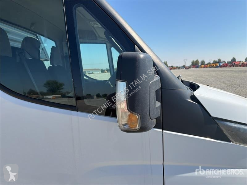 Furgoneta Iveco
