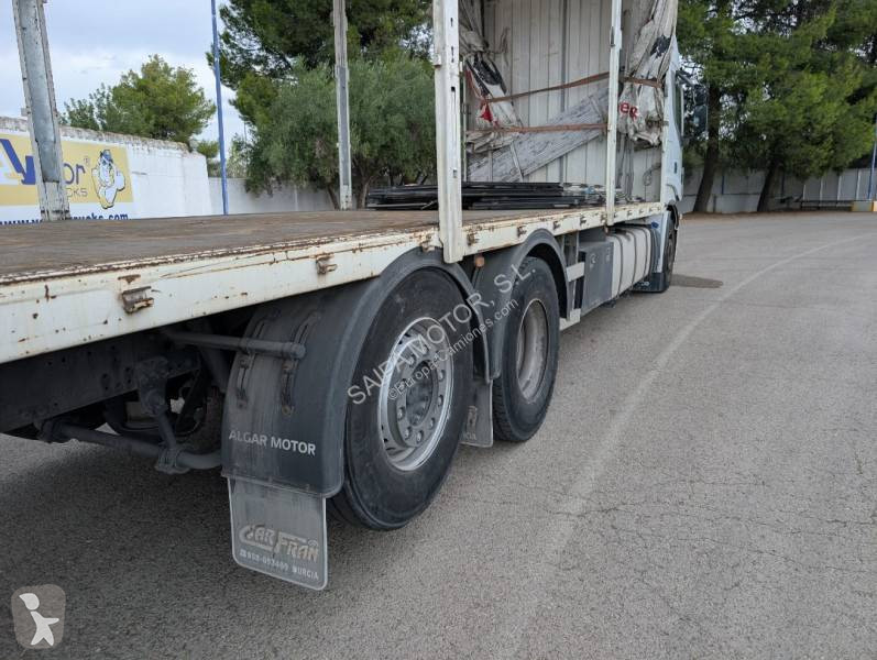 Camión Iveco 420