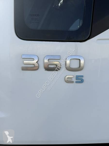 Camión Iveco 360