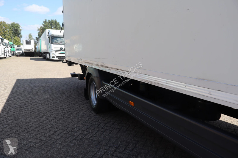 Camión Mercedes 1218 * EURO6 * 4X2 *