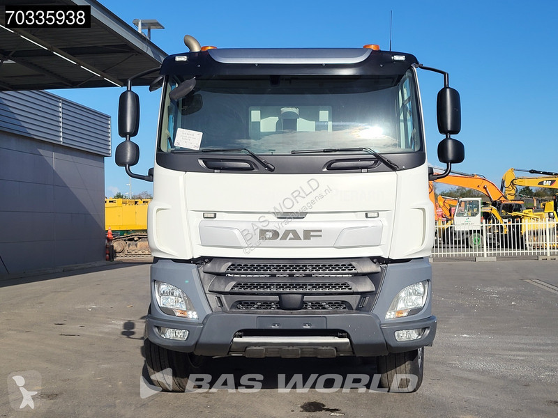 Camión DAF 450  8X4 18m3 tipper steel...