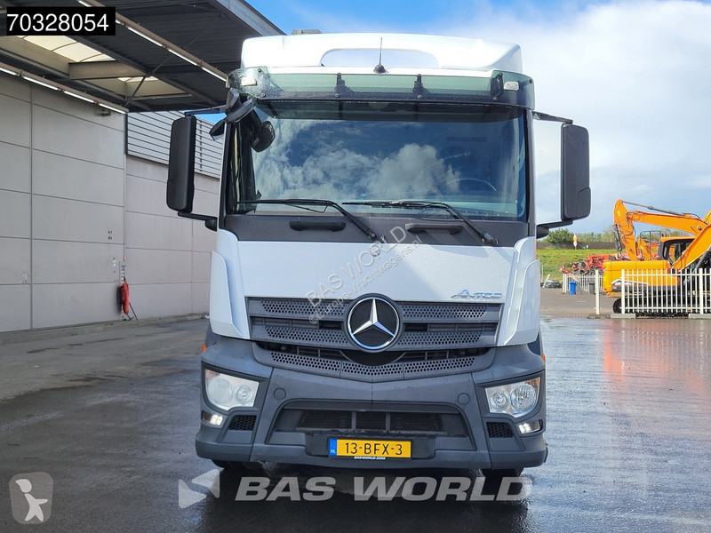 Kamion Mercedes 2735 6X2 Machine transporter...