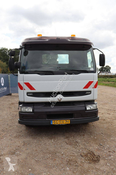 Tahač Renault HD300-19T