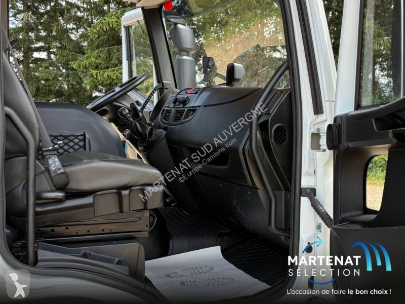 Kamion Iveco 100 E 22 K tector