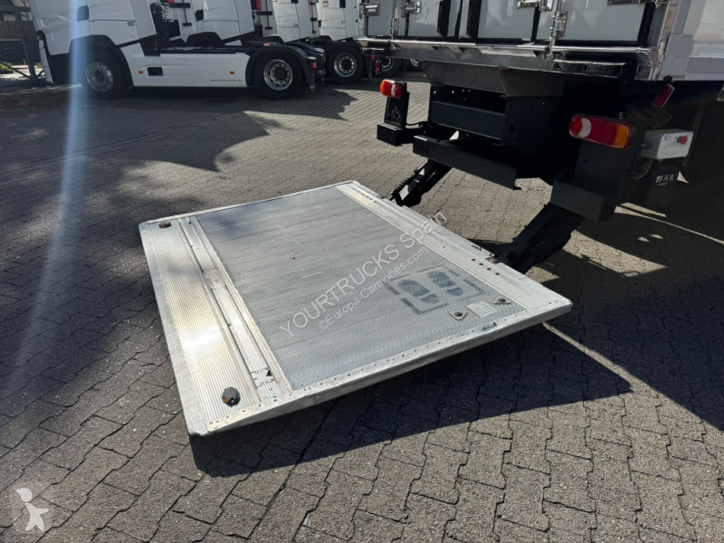 Kamion DAF LF 250 E6  Carrier Supra Strom Tür +...