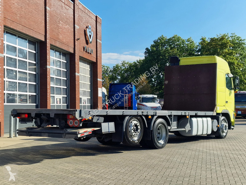 Kamion Volvo 420 6x2 - Flatbed - Loadlift - I...