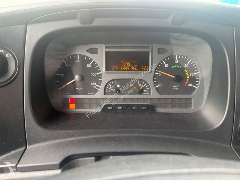 Camión Mercedes 1223, TÜV bis 04/27, LBW, erst...