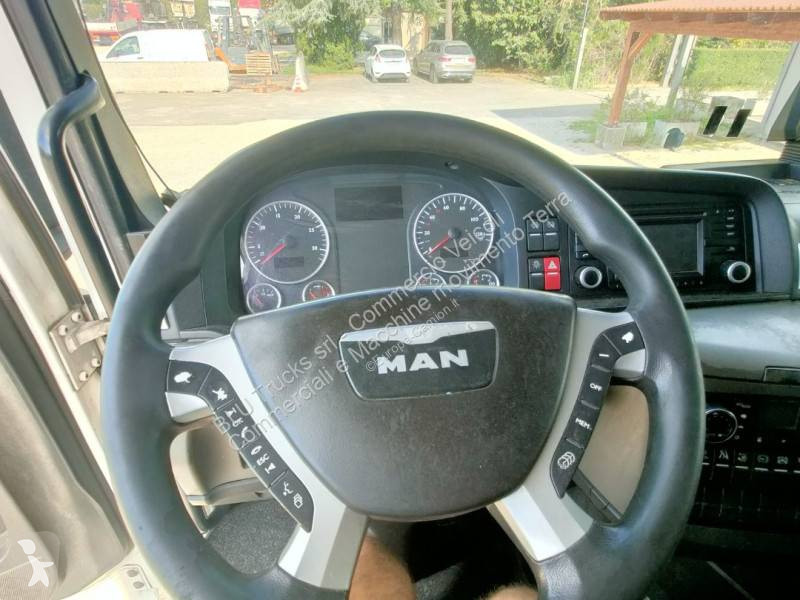 Kamion MAN 26.440