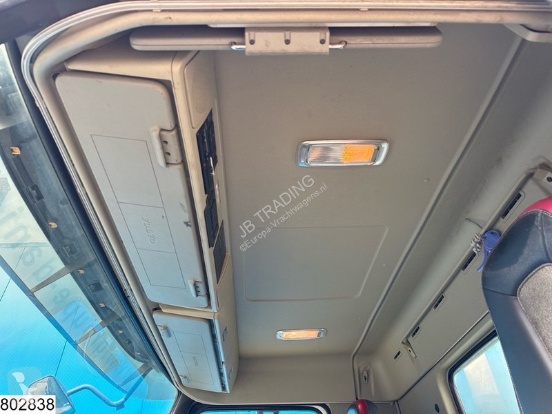Kamion Volvo FMX 8x4, EURO 6, Liebherr 9m3