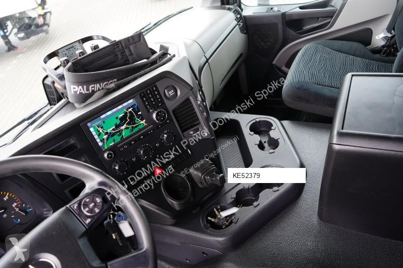 Teherautó Mercedes PK 18002,