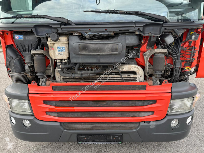 Camión Scania P400 TK-Kühlkoffer Mitsubishi...