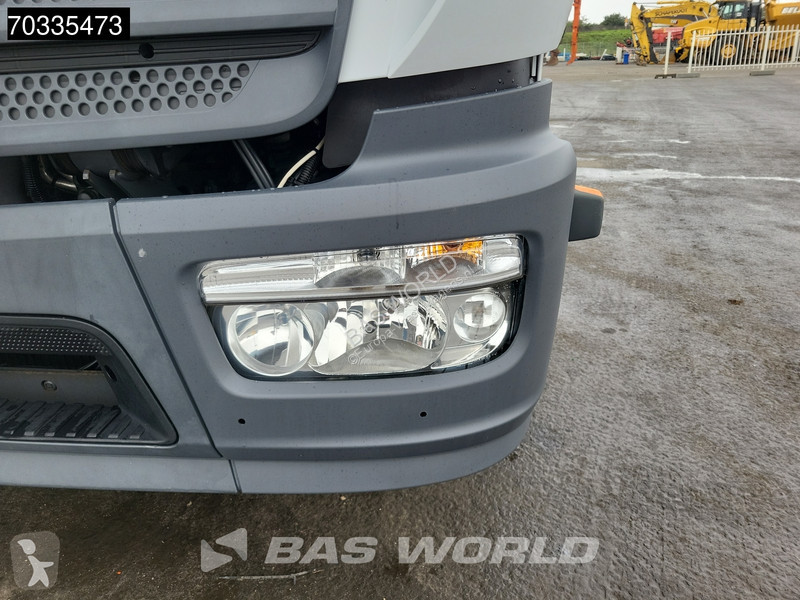 Camión Mercedes 1530 4X2 Thermo King T-1000R...