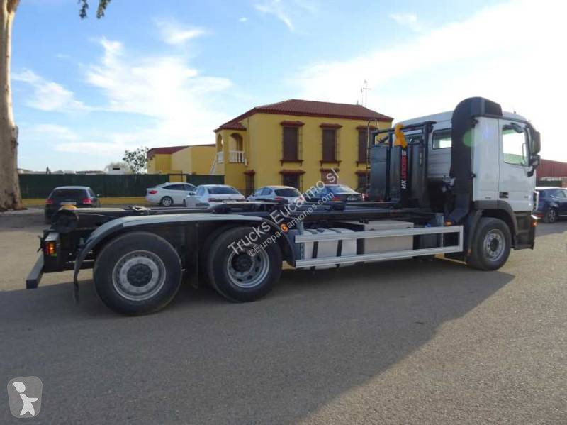 Camión Mercedes 2541