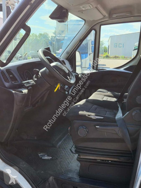 Furgoneta Iveco 35C8