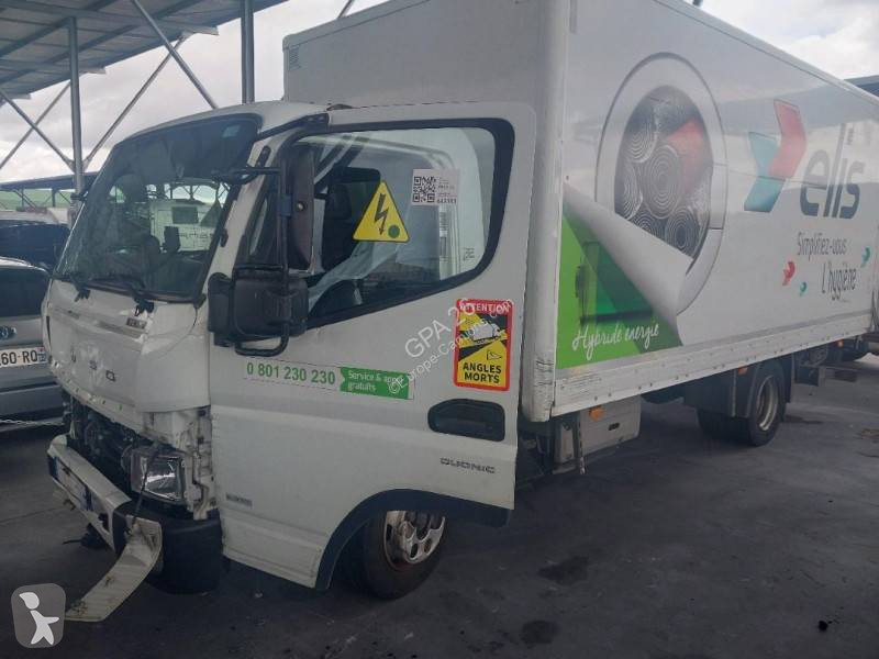 Camión Fuso 7C15