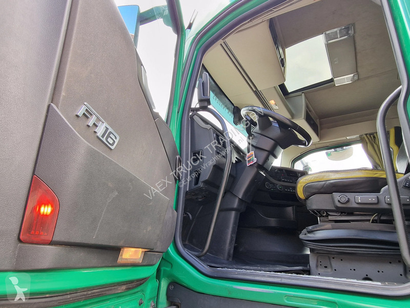 Camión Volvo 16750 6x2*4 - Low roof - 4.60 WB -...