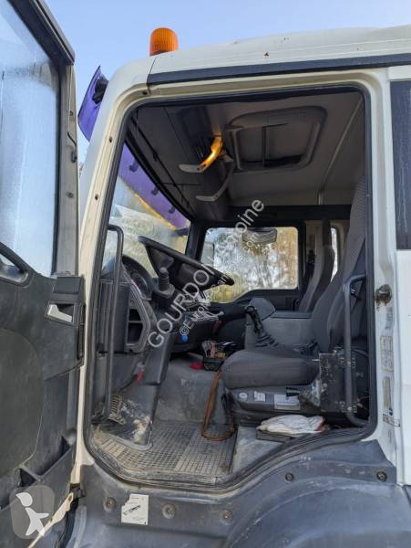 MAN 26.360 truck