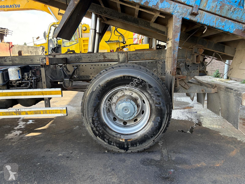 Camión Mercedes 1829 HMF 1563-K3 Crane + Remote...