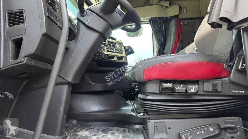 شاحنة Volvo 540 – Porteur châssis-cabine –...