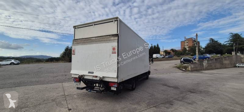 MAN 8.180 truck