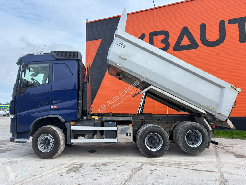 Camión Volvo 540 6x4 RETARDER / TANDEM AXLE...