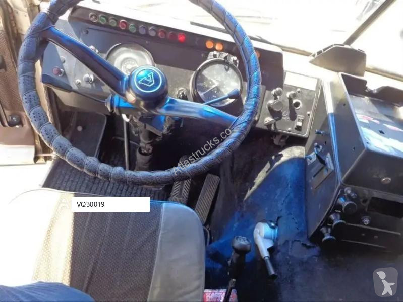 Camión Volvo F89 KIPPER