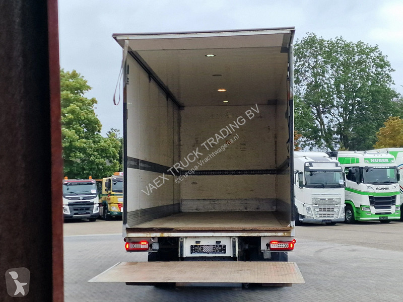 Camión Volvo FM 370 Globetrotter 4x2 -...