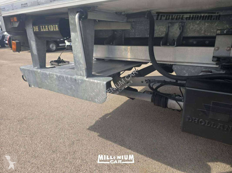 Camión Iveco 180E32 (2019) CELLA 6,30 FRC 2028...