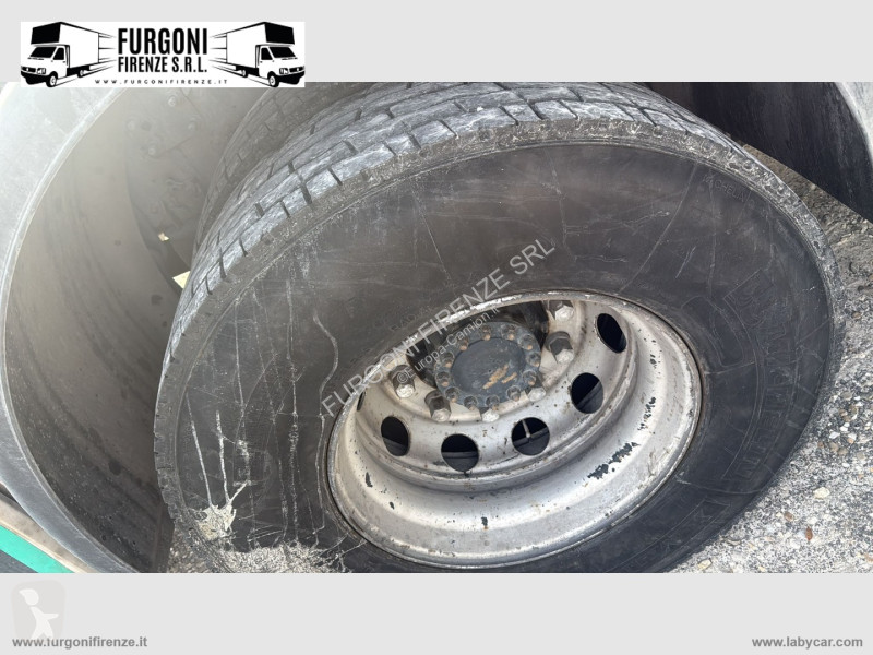Грузовик Volvo TRUCK D7E320 Altri Modelli