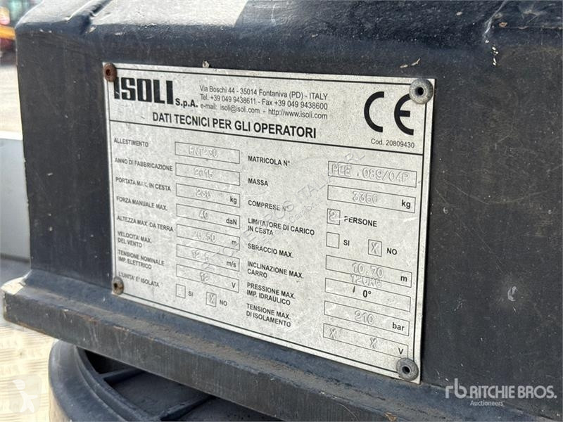 Lastbil Nissan Isoli PNT 230 20.5 m on Nissan...