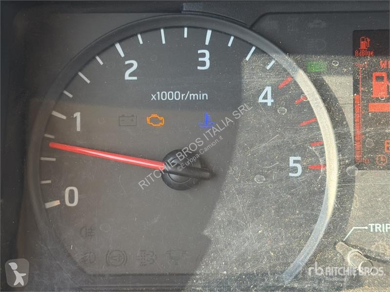 Lastbil Nissan Multitel HX200 20 m on Nissan...