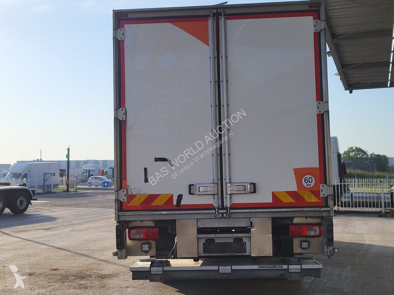 شاحنة DAF 330